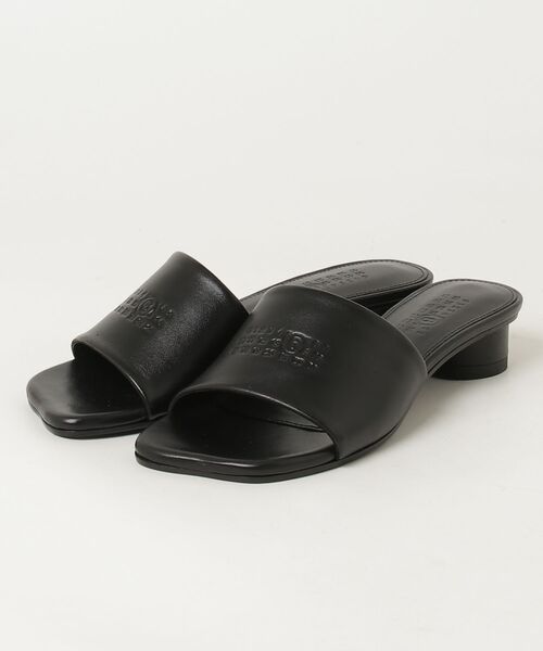 104902779