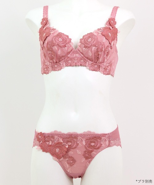 最終お値下げ　ファミリア　クジラ刺繍Tシャツとショートパンツセットアップ　120 fran de lingerie（フランデランジェリー） ショーツ ゴージャス薔薇