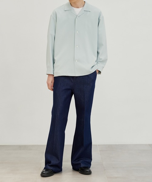 【美品】PUBLIC TOKYO フレアデニム　デニム PUBLIC TOKYO（パブリックトウキョウ）の「PUBLIC DENIM フレア