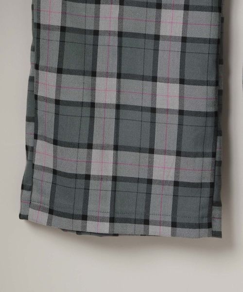 白プリーツパンツ JEANASIS（ジーナシス） パンツ ベルトツキタータンチェックパンツ