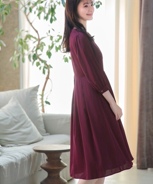 PLEATSPLEASE Vネックワンピース サイズ4 XL相当 ワインレッド Tiaclasse ワンピース ロールVネックワンピース : ZOZOTOWN Yahoo!店