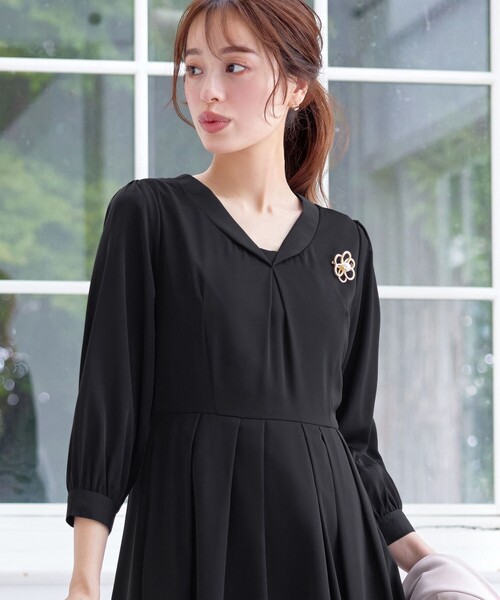 Tiaclasse ワンピース ロールVネックワンピース : ZOZOTOWN Yahoo!店