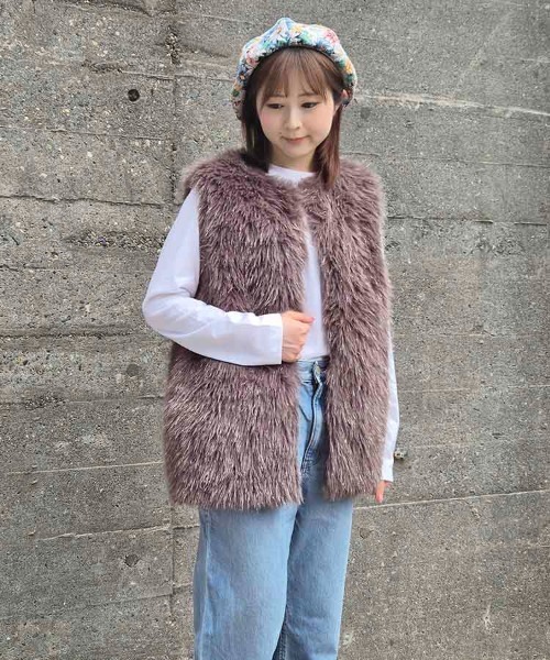 Bleu Bleuet（ブルーブルーエ） ベスト ジレ ラメファーベスト