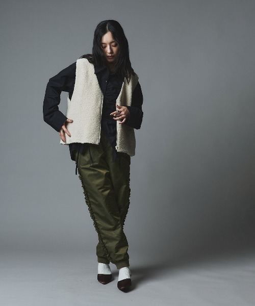 W：Huku パンツ 「W:Huku / ナイロンオックス」キルティング フリル
