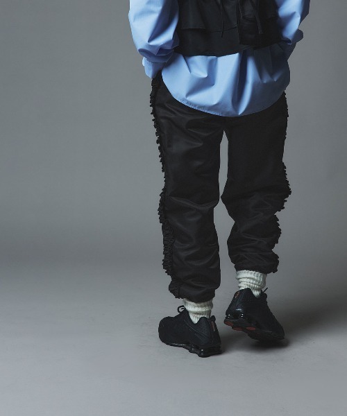W：Huku パンツ 「W:Huku / ナイロンオックス」キルティング フリル