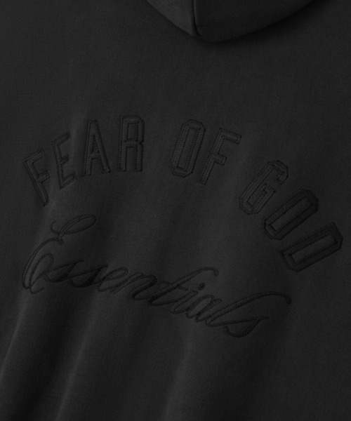 FOG ESSENTIALS（エフオージーエッセンシャルズ） パーカー Fear of