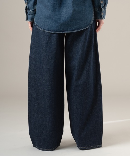 Levi