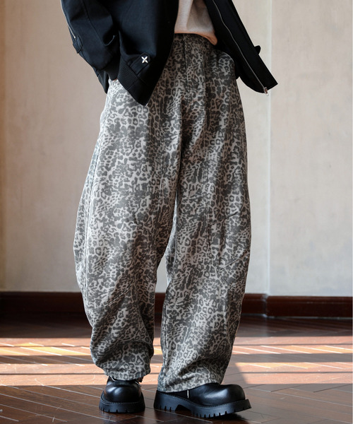NEOS（KOKUYO） ワイドパンツ ジーンズ 「neos」レオパード カーブ