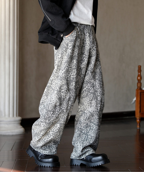 NEOS（KOKUYO） ワイドパンツ ジーンズ 「neos」レオパード カーブ 