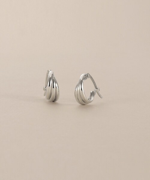 ピアス プラチナ 甲丸トリプル フープピアス レディースの画像