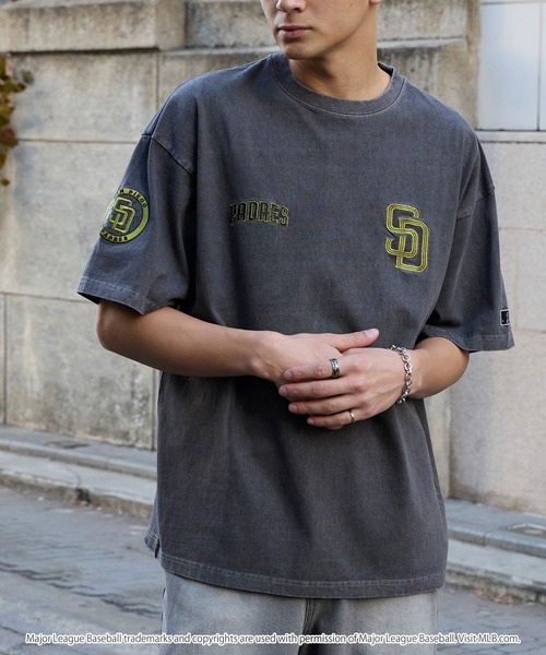 MLB tシャツ MLB/メジャーリーグベースボール 別注 ワッペン刺繍