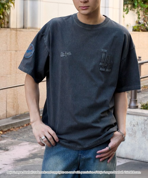 MLB tシャツ MLB/メジャーリーグベースボール 別注 ワッペン刺繍