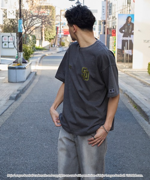 MLB tシャツ MLB/メジャーリーグベースボール 別注 ワッペン刺繍