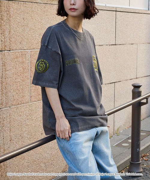 MLB tシャツ MLB/メジャーリーグベースボール 別注 ワッペン刺繍