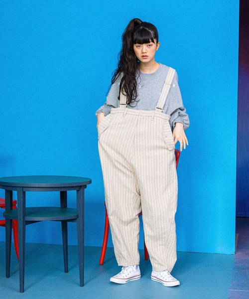 niko and…てぃらさん　ストライプ コットンオーバーオール niko and…（ニコアンド） オーバーオール LARGE グレー レディース