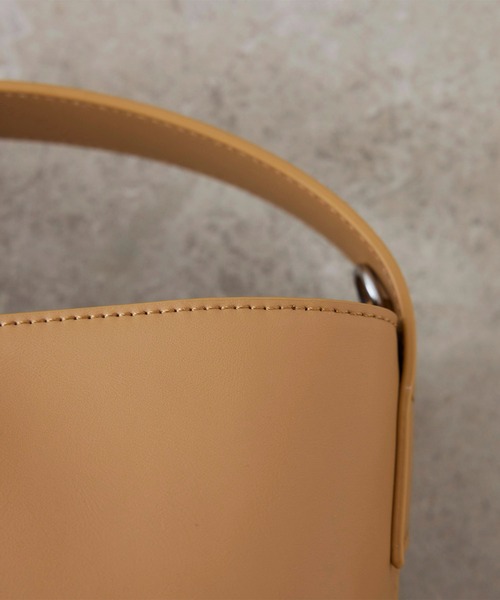 EFOLE ショルダーバッグ バッグ Square widehandle shoulder bag