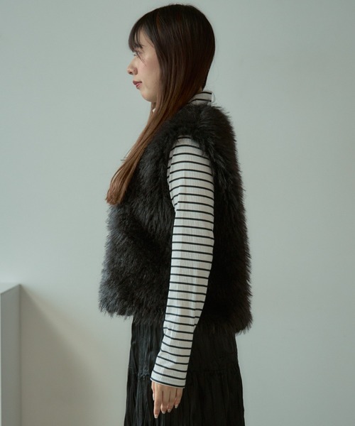 BLANK（ブランク） ダウンベスト ベスト Leather belt Shaggy Vest