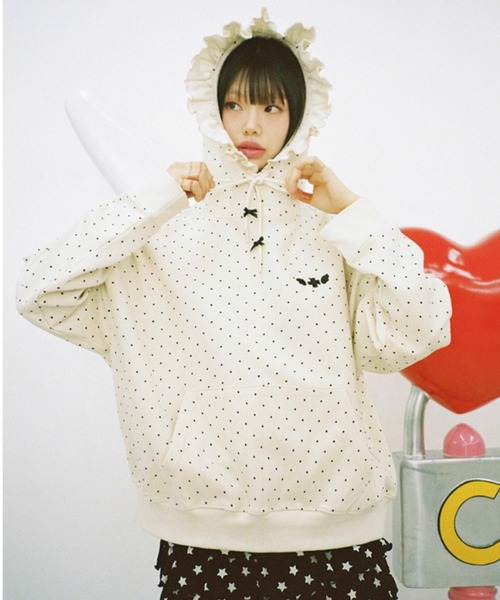 パーカー A'GEM/9 × .kom 「CLUTSTUDIO/クラットスタジオ」 Dot Ruffle Hoodie/ドット ラッフルプルオーバーパ