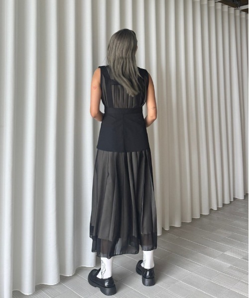 Ameri（アメリ） ワンピース MEDI CORSET SET FULL PLEATS DRESS