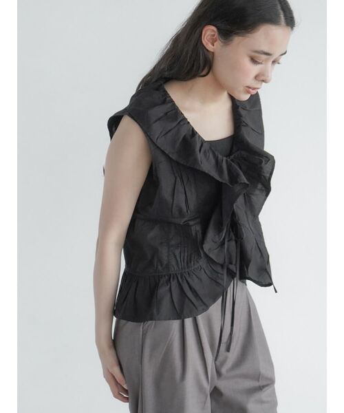 ブラウス シャツ Front ribbon frilled gilet レディース