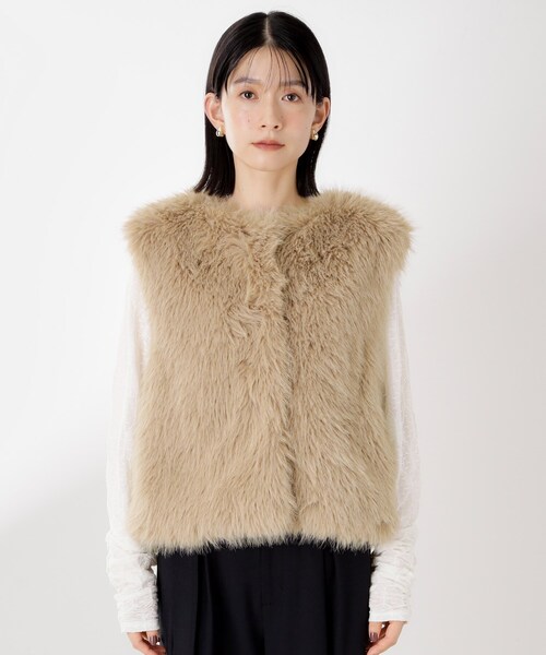 美品✨セオリー エコファー フェイク 毛皮 ジレ ベスト クリーニング済 L 美品✨セオリー エコファー フェイク 毛皮 ジレ ベスト クリーニング済