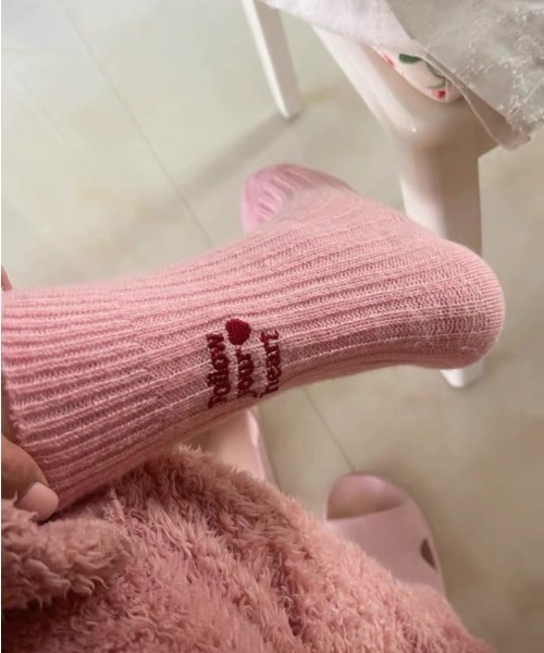 ハイソックス 靴下 LOVEレタリング刺繍ソックス レディース : ZOZOTOWN
