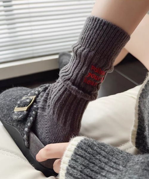 靴下 LOVEレタリング刺繍ソックス レディース : ZOZOTOWN Yahoo!店