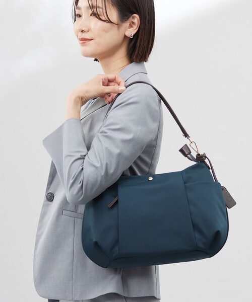 ジェイプレス　2wayバッグ　美品 J.PRESS ショルダーバッグ バッグ 「新色登場！・WEB限定カラー