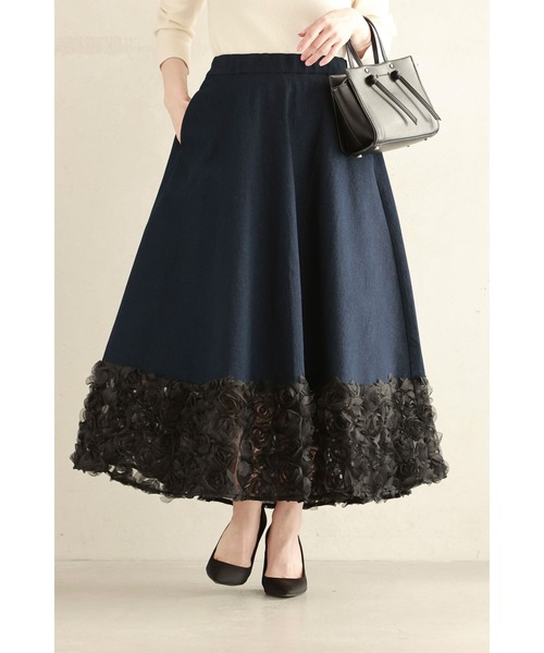 cawaii スカート 裾で広がる黒薔薇のデニム調ミディアムスカート