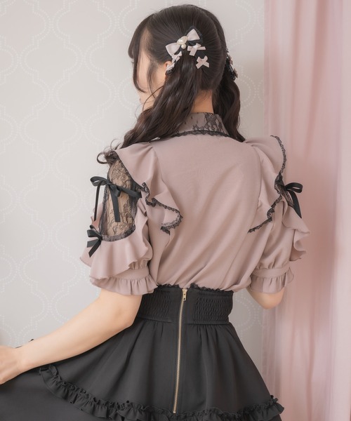 今期新品タグ付き　ヴェロフォンナ レース切替アシメフリルレイヤードブラウス 今期新品タグ付き ヴェロフォンナ レース切替アシメフリル