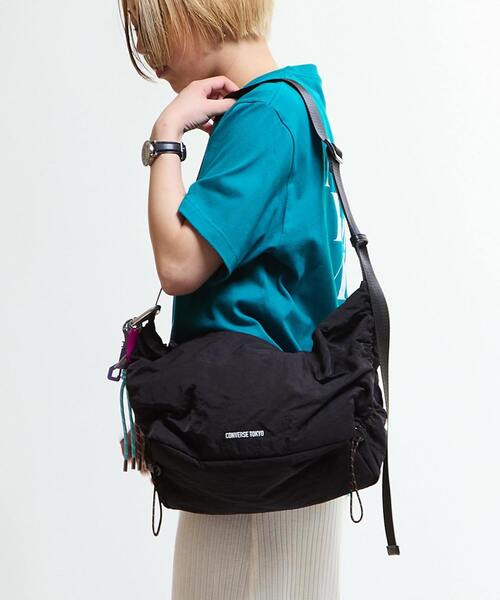 【新品未使用】CONVERSE　TOKYO　ワンショルダーバッグ CONVERSE TOKYO ショルダーバッグ バッグ SIDE GATHER NYLON