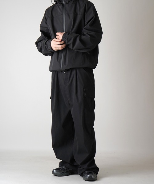 Confirm（コンファーム） マウンテンパーカー ウインドブレーカー