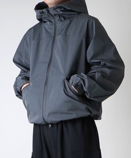 Confirm（コンファーム） マウンテンパーカー ウインドブレーカー