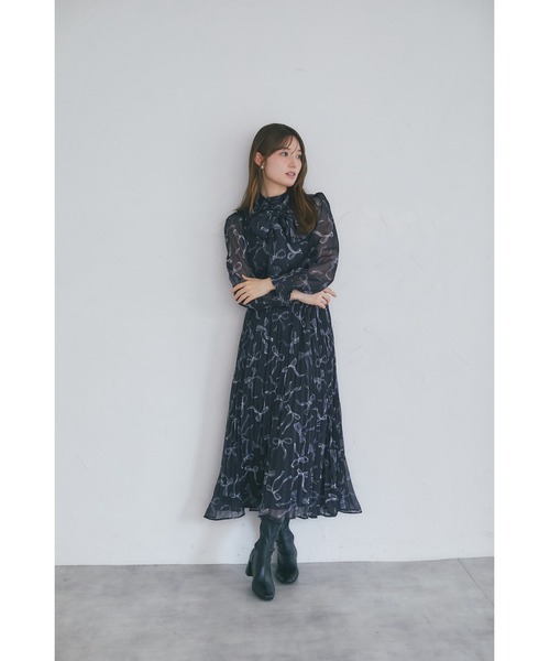 ２ＷＡＹボウタイリボン付きウエストシャーリングシフォンプリーツワンピース　紺 2WAYボウタイリボン付きウエストシャーリングシフォンプリーツ