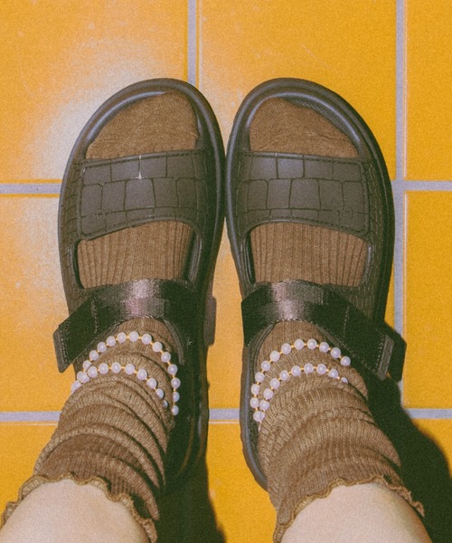 サンダル UGG W GOLDENGLOW EMBOSSED / アグ ゴールデングロウ エンボス レディースの画像