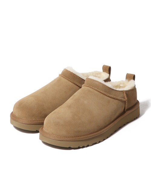「UGG」 スリッポン 6 ブラック レディースの画像