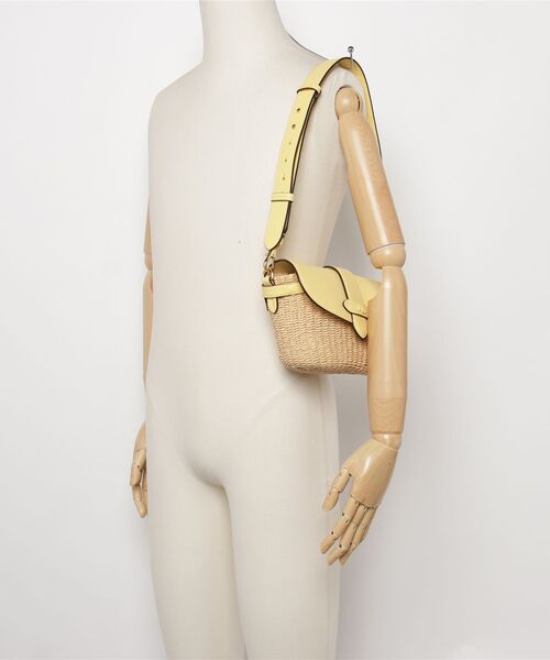 新品♪LAUREN RALPH LAURENレザー♪ショルダーバッグ ベージュ Ralph Lauren - 新品♪LAUREN RALPH LAURENレザー♪ショルダーバッグ