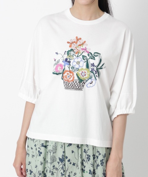 SUPER HAKKA（スーパーハッカ） tシャツ 野花のバスケット刺繍ドルマン