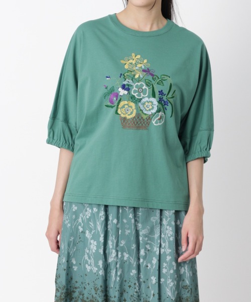【新品】スーパーハッカ　オバタクミ「心の中の絵本」総刺繍ドルマンシャツ　ゆったり SUPER HAKKA（スーパーハッカ） tシャツ 野花のバスケット刺繍ドルマン