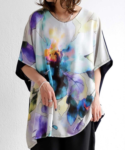 専用です。2点まとめてantiqua 水彩画風花柄トップス antiqua tシャツ 水彩画風花柄トップス レディース : ZOZOTOWN