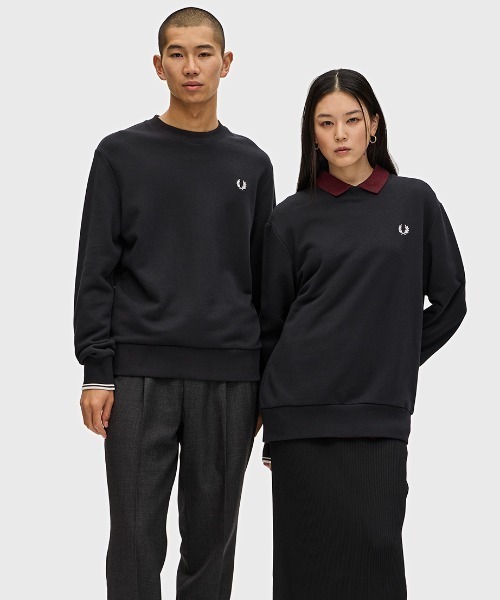 FRED PERRY／スウェットトレーナー／Sサイズ／黒 FRED PERRY トレーナー スウェット Crew Neck Sweatshirt