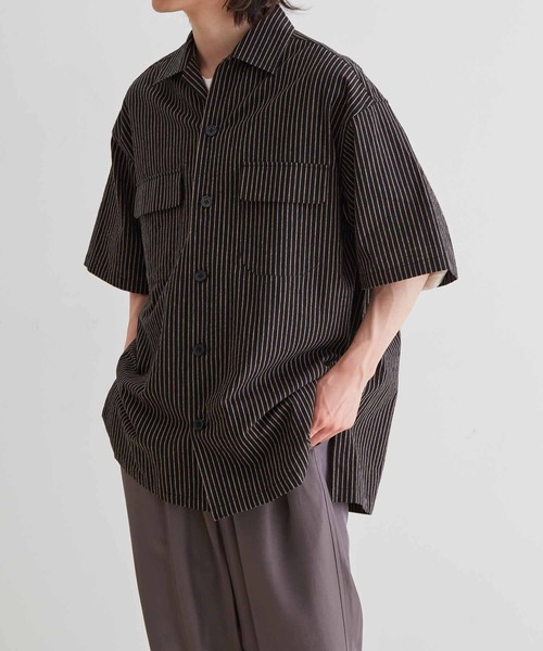 新品⭕️タグ付き　アダムエロペ　麻100% 長袖シャツ　ネイビー　42 リネン 新品⭕️タグ付き アダムエロペ 麻100% 長袖シャツ ネイビー 42