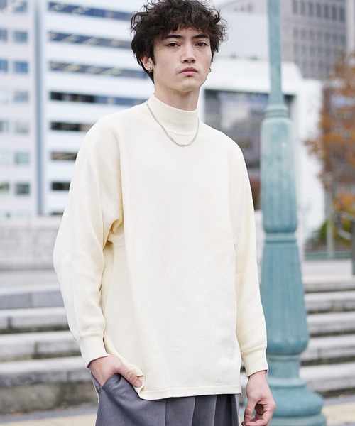 MinoriTY（マイノリティ） セーター ニット 「MinoriTY」ビッグ