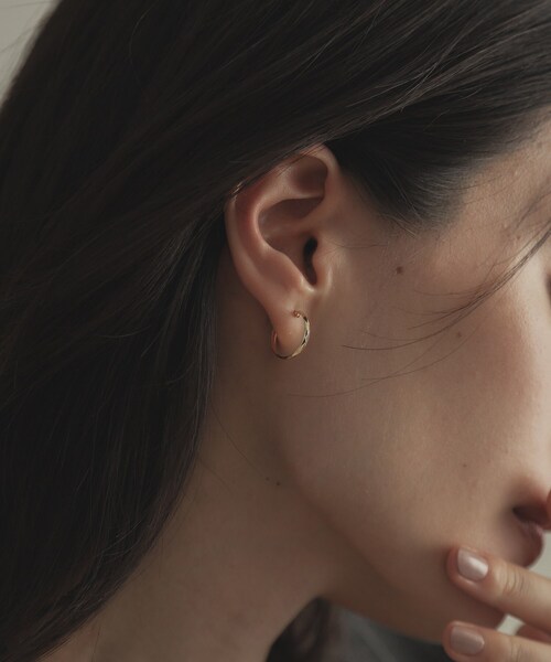 COCOSHNIK ピアス K10ダイヤカット フープピアス レディース