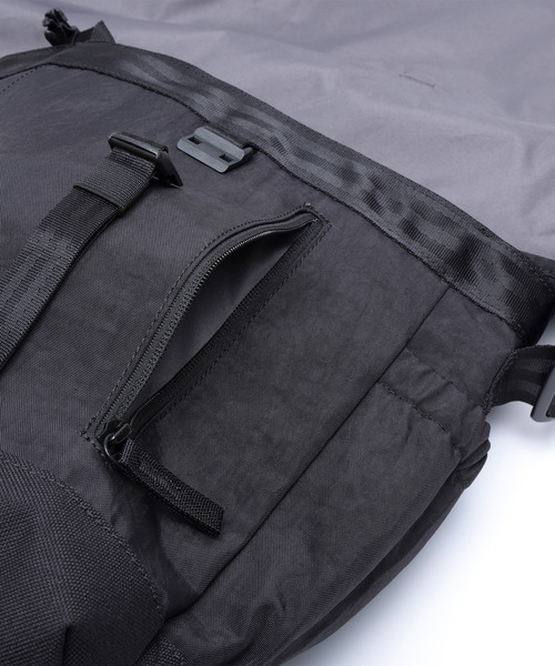 CHROME ショルダーバッグ 「 / クローム 」COURIER FLAP MSNGR