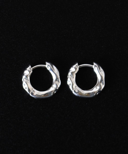 whoseA（フーシー） ピアス 「silver925」TextureHoopPierce