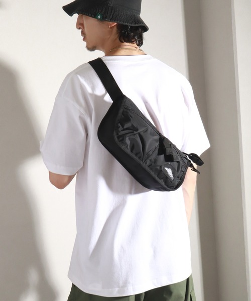 XLARGE×MOUNTAINSMITH ボディバッグ　 ウエストバッグ MOUNTAIN SMITH ボディーバッグ マウンテンスミス ウエスト