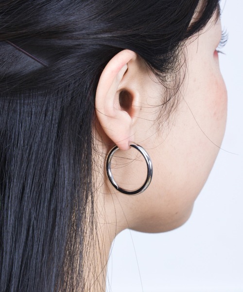 TOMWOOD クラシックフープピアス クラシックフープ ラージ/ケース付 TOM WOOD ピアス 「TOMWOOD」Classic Hoop Large クラシック