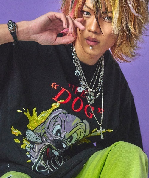 A'GEM/9 × .kom『GALFY/ガルフィー』ティーシャツ A'GEM/9 × .kom 『GALFY/ガルフィー』 SUPER DOG Tシャツ