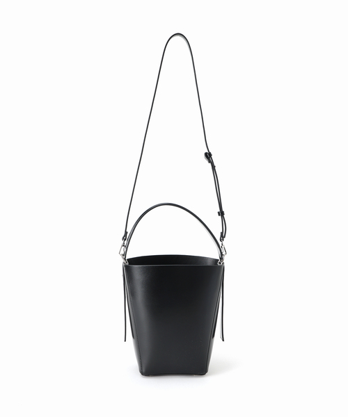 ＆MyuQ（アンドミューク） ショルダーバッグ バッグ LIBER レディース